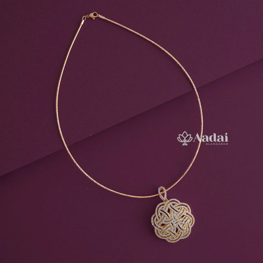 Stunning Invisible Italian Pendant Chain