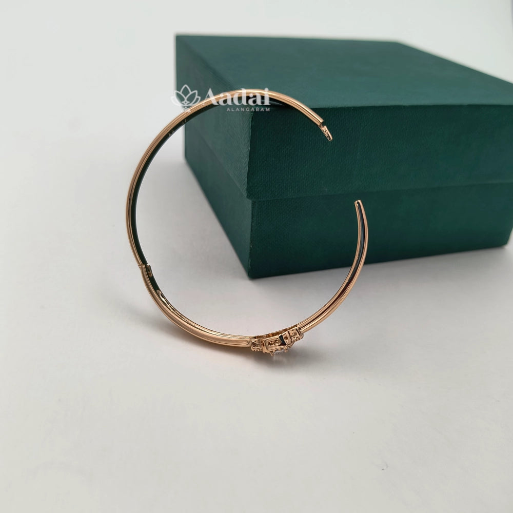 Stunning Rose gold Bracelet