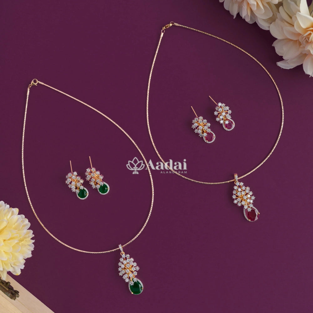 Frosty  Pendant With Italian Style String