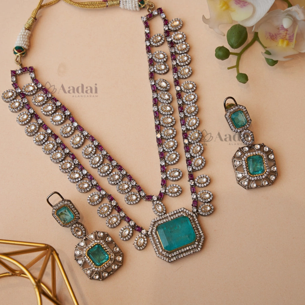 Designer doublelet stone necklace