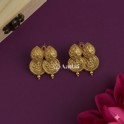 Intricately Designed Lakshmi Kasu Necklace