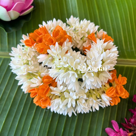 Realistic & Reusable Mullai Poo With Kanagamaram Foam Sheet String