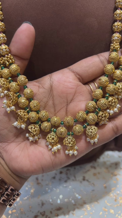 Astonishing Gold Look Alike Layer mala